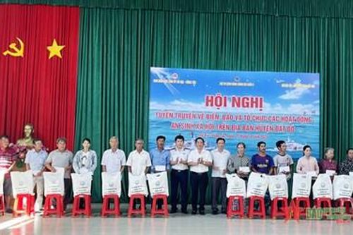 Vùng Cảnh sát biển 3 đồng hành với ngư dân Bà Rịa-Vũng Tàu