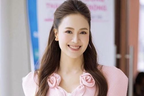 Sao Việt: Hồng Diễm hóa nàng thơ, Quỳnh Nga đăng ảnh gợi cảm