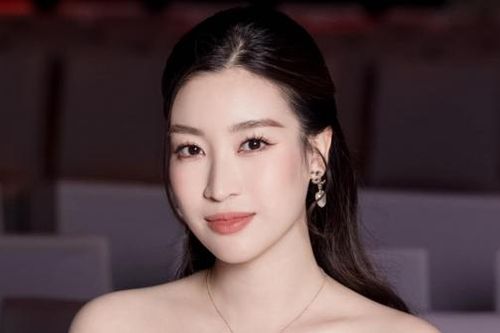 Ngắm vẻ đẹp hơn cả thời còn son của Hoa hậu Đỗ Mỹ Linh