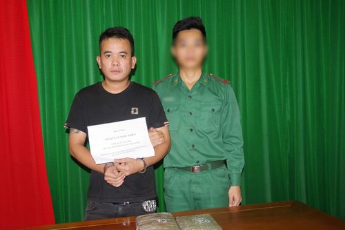 Khởi tố vụ án hình sự về hành vi vận chuyển trái phép chất ma túy từ Lào về Việt Nam