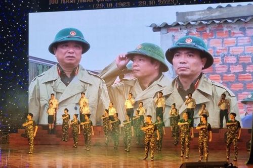 Kỷ niệm 100 năm ngày sinh Đại tướng Đoàn Khuê