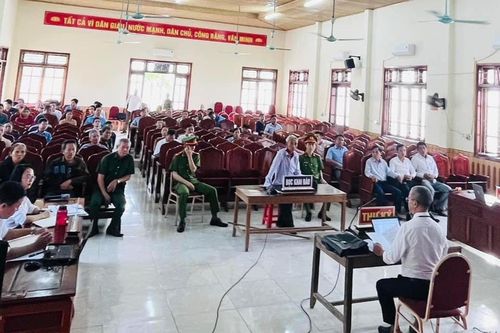 'Nổ' quen lãnh đạo tỉnh, lừa chạy việc bất thành và lãnh án tù