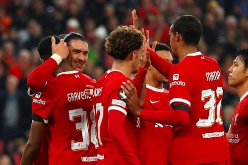 Liverpool 'nhấn chìm' Toulouse trên sân nhà Anfield