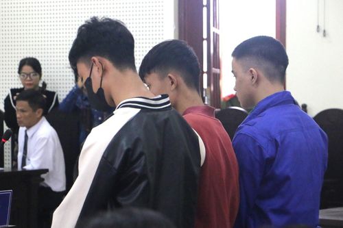 Lo chuyện bao đồng, thiếu niên 16 tuổi phạm tội giết người