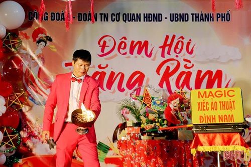 Vị bác sỹ ở Hà Tĩnh 'mê' ảo thuật!