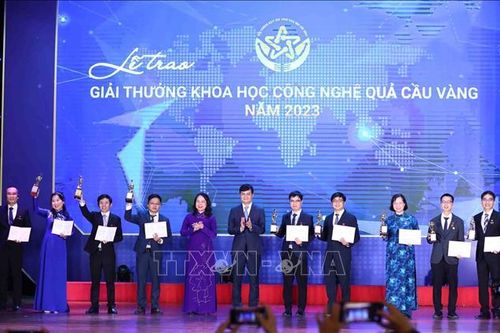 Lễ kỷ niệm 20 năm Giải thưởng Khoa học công nghệ Quả cầu vàng