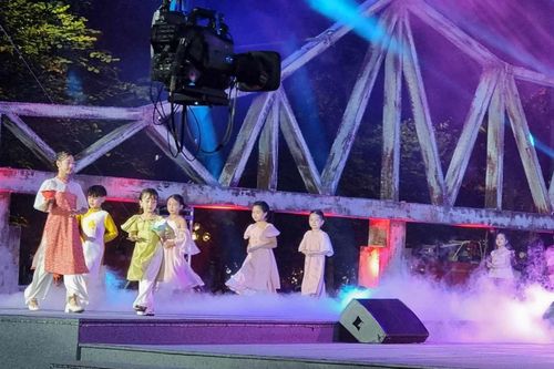 Khai mạc Lễ hội áo dài du lịch Hà Nội 2023: Đưa áo dài trở thành 'đại sứ du lịch'