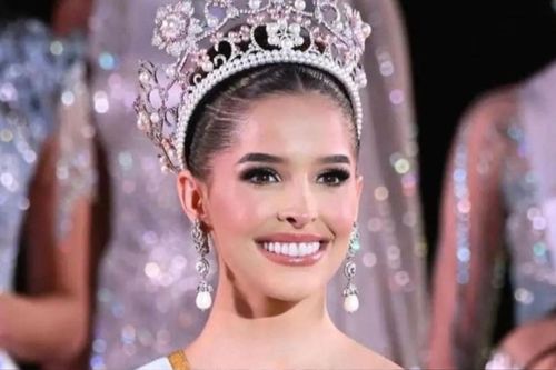 Tân Hoa hậu Miss International 2023 thừa nhận thẩm mỹ
