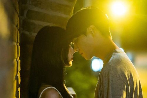 Bạn trai Suzy bị chê thiếu khí chất, diễn xuất tốt cũng không cứu nổi ngoại hình kém sắc