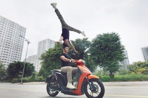 Từ vụ Quốc Cơ, Quốc Nghiệp chồng đầu chạy xe: Làm sao để pháp luật bắt kịp thực tiễn?