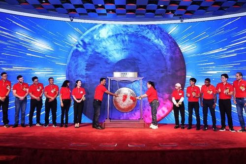 J&T Express niêm yết tại HKEX đặt cột mốc quan trọng trong hành trình trở thành công ty dẫn đầu về hậu cần toàn cầu