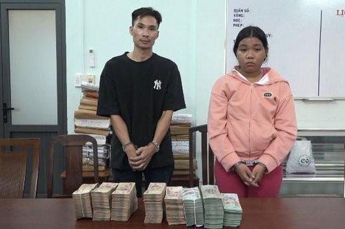 TP. Hồ Chí Minh: Bắt 3 nghi phạm dùng súng cướp ngân hàng ở Hóc Môn