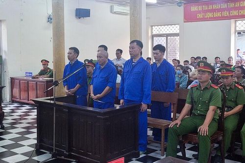 An Giang: Buôn lậu vàng qua biên giới, chủ tiệm vàng và đồng phạm lãnh án