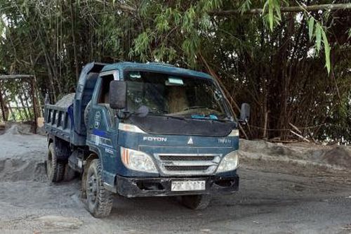 Công an TP. Nha Trang: Xóa sổ nhiều bãi tập kết cát lậu ven sông Cái