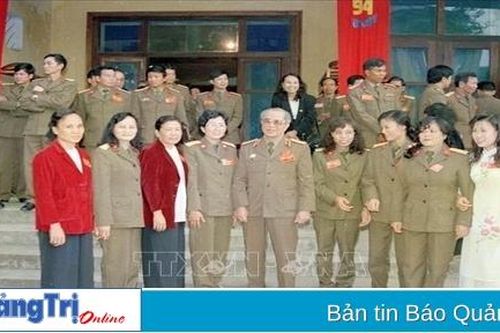 Đại tướng Đoàn Khuê luôn giữ vững phẩm chất của người chiến sĩ cách mạng, hết lòng phụng sự Tổ quốc, phục vụ Nhân dân *
