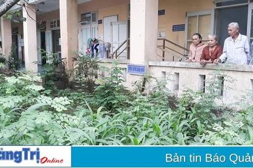 Triệu Phong chú trọng khám, chữa bệnh cho người dân bằng y học cổ truyền
