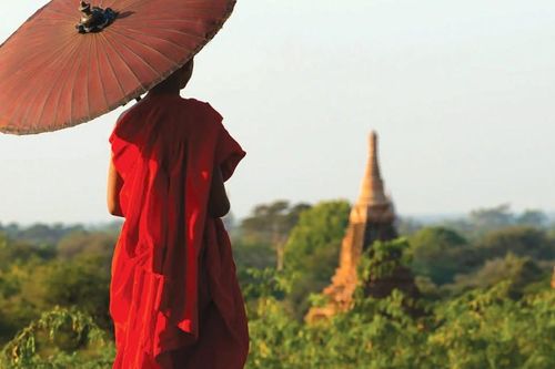 Vượt thoát buồn đau
