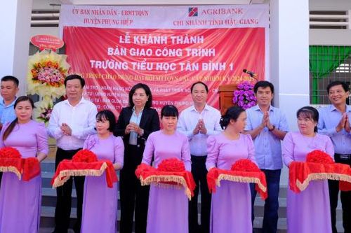 Agribank Hậu Giang khánh thành Trường Tiểu học ở huyện Phụng Hiệp