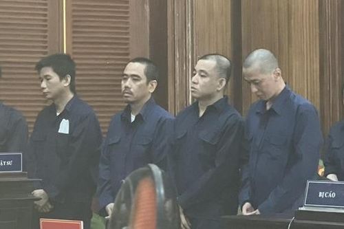 Sáu án tử hình cho băng nhóm anh em, vợ chồng mua bán ma túy