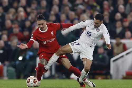 Nunez bỏ lỡ cơ hội khó tin, Liverpool vẫn đại thắng