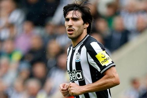 Ngôi sao 52 triệu bảng của Newcastle bị treo giò 10 tháng