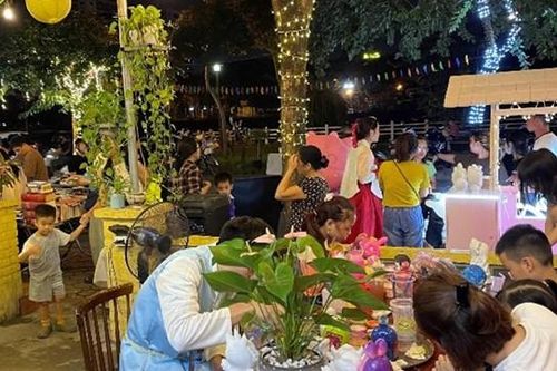 Tiếp tục tạo dựng không gian 'văn hóa đọc' trong xây dựng, quản lý, khai thác Tủ sách pháp luật