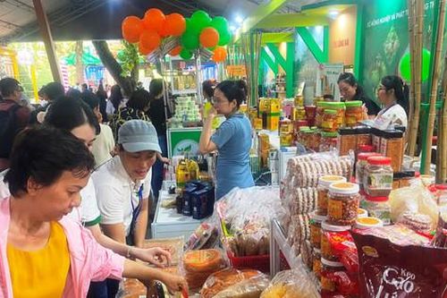 Lần đầu tiên 5 vùng phối hợp triển lãm sản phẩm OCOP
