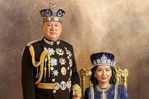 Tiểu vương bang Johor được bầu làm vua Malaysia