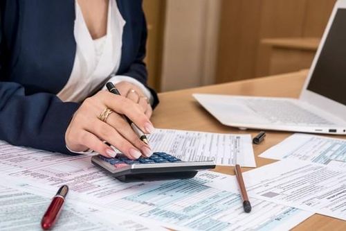 Được thừa kế tài sản 'khủng', người nhận phải đóng thuế thuế thu nhập ra sao?