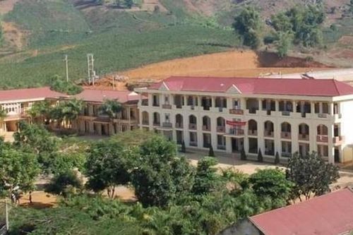 Vì sao nữ nhân viên nhà bếp bỏ thuốc độc vào thức ăn của hàng trăm học sinh không bị khởi tố tội 'Giết người'?
