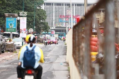 Tổ chức lại giao thông khu vực ga ngầm S12 dự án metro Nhổn - ga Hà Nội