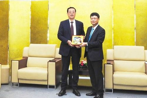 Đoàn đại biểu Hội Hiệp thương Chính trị nhân dân tỉnh Liêu Ninh (Trung Quốc) thăm, làm việc tại Đà Nẵng