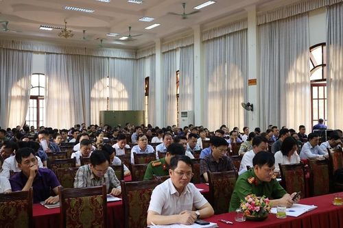 Tăng cường kiểm tra công vụ, xử lý nghiêm cán bộ phiền nhiễu dân
