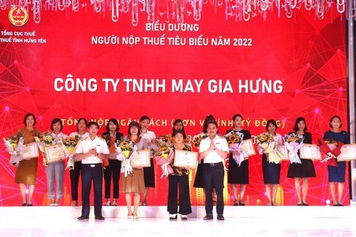 Hưng Yên: Tuyên dương người nộp thuế tiêu biểu