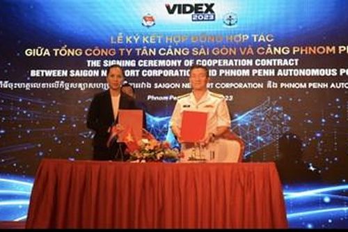 Tăng cường kết nối, phát triển dịch vụ logistics tuyến Việt Nam - Campuchia