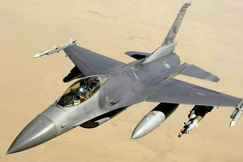 Mỹ tấn công các mục tiêu ở Syria, phiến quân Houthi ở Yemen tiếp tục tham chiến