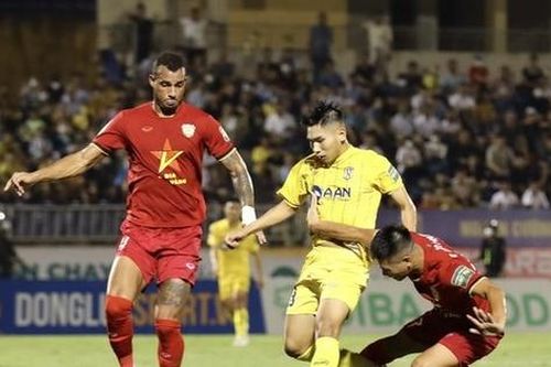 Nhận định Hồng Lĩnh Hà Tĩnh vs SLNA, 18h00 ngày 28/10: Nóng bỏng Derby Nghệ Tĩnh
