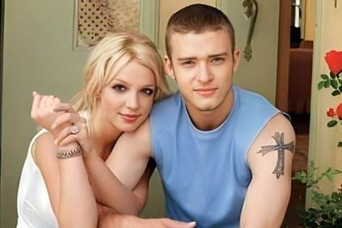Tiết lộ nhiều chuyện sốc, hồi ký của Britney Spears bán chạy nhất lịch sử
