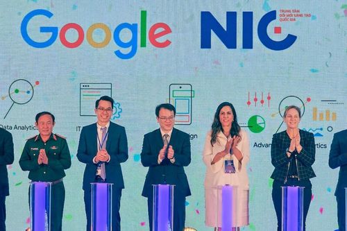 40.000 suất học bổng mới hỗ trợ phát triển nhân tài số