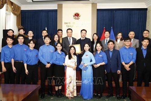 Trung ương Đoàn TNCS Hồ Chí Minh ghi nhận thành tích xuất sắc của nhiều tập thể, cá nhân tại LB Nga