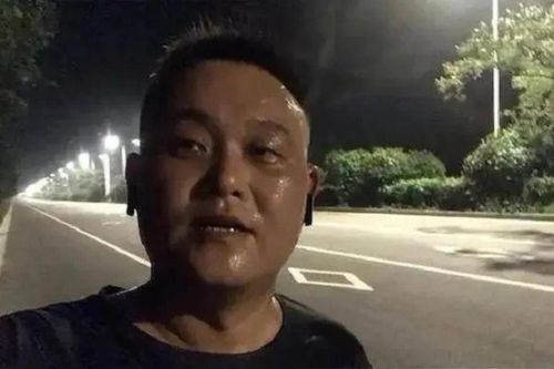 Chạy bộ 5km mỗi tối, một năm sau cơ thể người đàn ông đón nhận điều bất ngờ