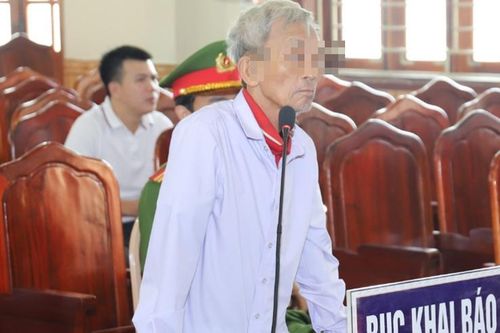 'Giúp' xin việc làm, ân nhân có 30 tháng giam