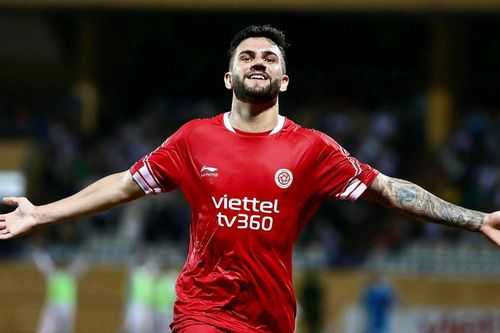 CLB Công an Hà Nội đón ngoại binh mới; Nếu muốn, Newcastle sẽ có Ronaldo vào tháng 1 tới