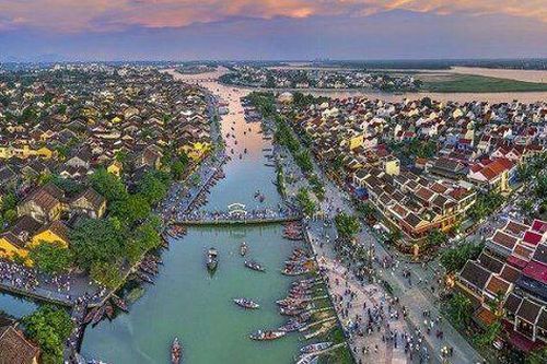 Ngân hàng rao bán nhiều bất động sản ở TP Hội An