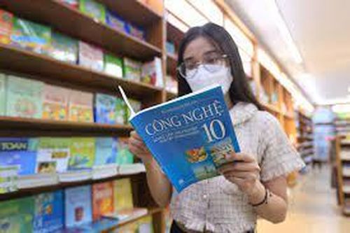 Tính toán hợp lý trong lựa chọn sách giáo khoa