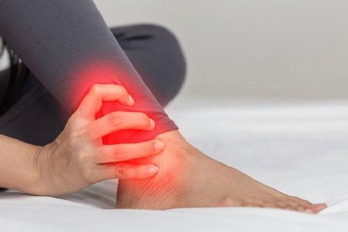 Bác sĩ trả lời: Đã hàn khớp chân nhưng vẫn đau nhức chân, phải làm sao?