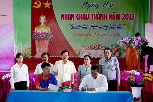 Tọa đàm về tiềm năng xuất khẩu và kết nối tiêu thụ nhãn