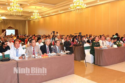 Liên hoan trình diễn thơ toàn quốc lần thứ VI tại Ninh Bình