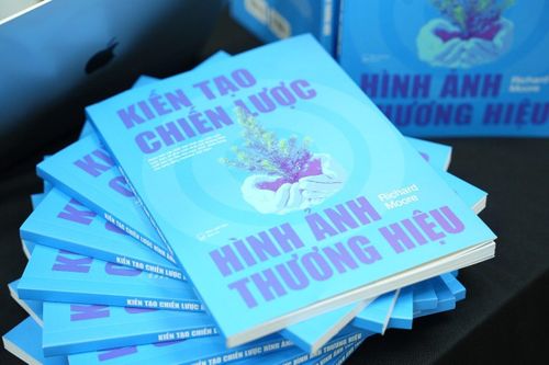 Ra mắt Sách 'Kiến tạo Chiến lược Hình ảnh Thương hiệu'