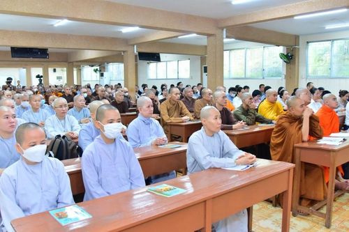 Học viện Phật giáo VN tại TP.HCM tổ chức lễ khai giảng cho 545 học viên hệ đào tạo từ xa